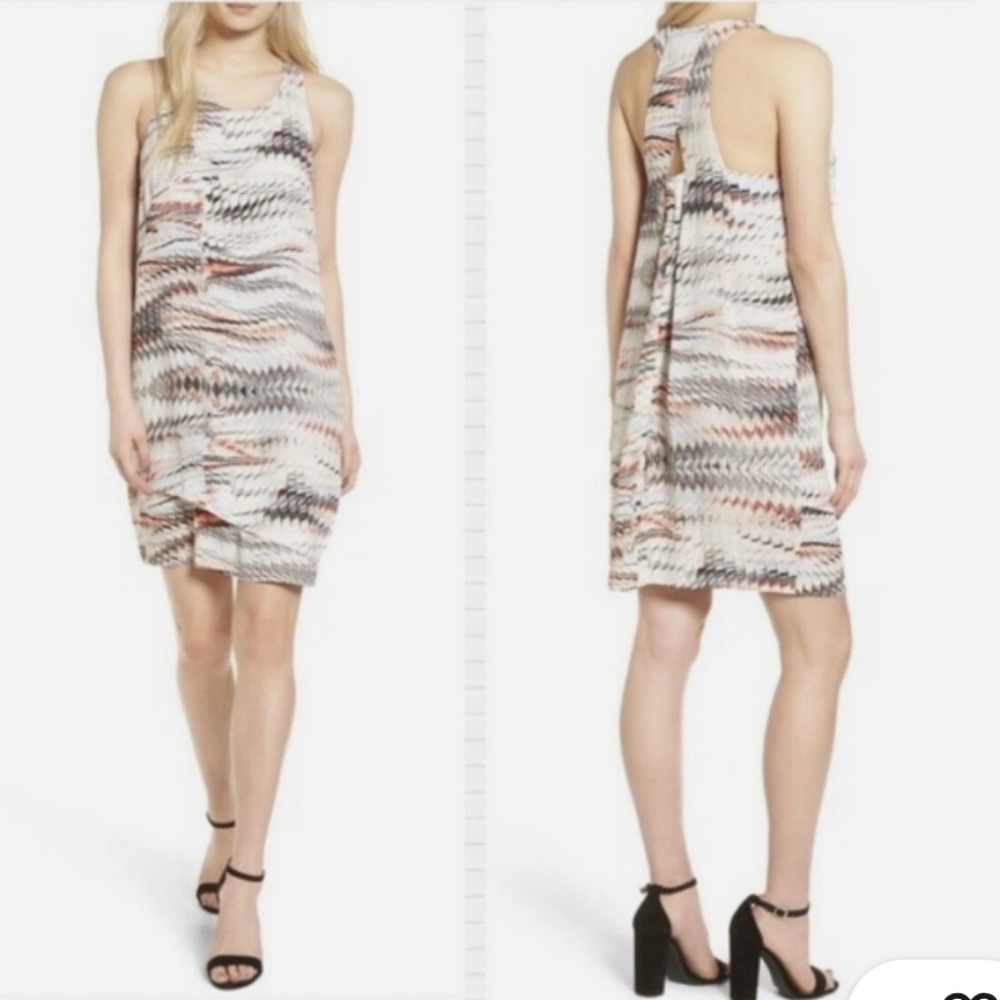 TROUVÉ Marbled Assymetrical CrossBack Shift Dress Womens Size S. EUC